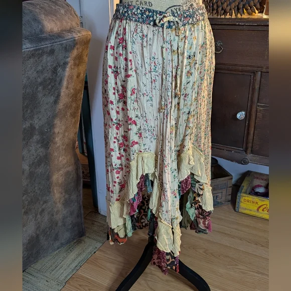 Floral Bohemian Skirt Western Swing Elastic Waist - Picture 12 of 13